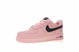 Mirroring their readily accessible hanes tees in more ways than one, supreme's recent take on the nike air force 1 saw the classic clad in box logos, both the triple black and triple white scheme stam. Supreme X The North Face X Nike Air Force 1 Low Pink Black Ar3066 800 Sepsport