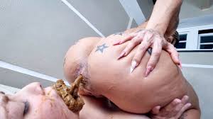 Scat Girls Extreme – Eat My Big Shit And Pee New Slave Elena poop videos  xxx (€24.99 SG Videos) - Extreme Scat Porn Site 1