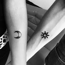 The women have the moon tatted on their wrist while the men have the sun. 30 Couple Tattoo Ideas Cuded Couple Tattoos Matching Couple Tattoos Couple Tattoos Unique