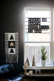 These window lightboxes feature many great benefits that outweigh the higher initial cost. Diy Window Lightbox One Little Minute 24 Live Free Creative Co