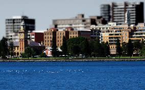 Orten har 189 863 invånare (2001),  1  den administrativa enheten omfattar 280 177 invånare (2011)  2  medan hela storstadsbebyggelsen, som även omfattar north. Newcastle New South Wales Kostenloses Foto Auf Pixabay