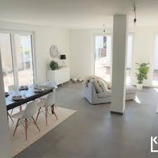 Betonoptikfliesen Schon Kombiniert Fliesen Naturstein Zementfliesen X2f Keramik Loft Hannover Wohnung Gestalten Fliesen Wohnzimmer Fliesen