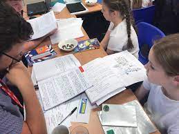 Tefs rbuort e^s _bbn abvbqouba, uua^tba, ^na m^fnt^fnba James Walker On Twitter Was A Pleasure Receving Visiting Teachers Jopearce And Piecorbett Corbett Pie Today At Knowle Park I Learned A Lot From The Children Patrick And The Visiting Teachers Talk4writing Https T Co Btg2gmtdee