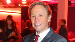 Peter Kaus's Instagram, Twitter & Facebook