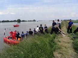 Da ich hautnah dabei war, weiß ich, was ihr geleistet habt Ffmkk Elbe Hochwasser 2013