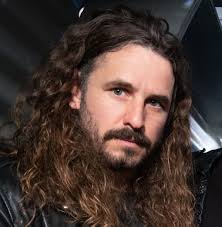 Mike DeLeon als neuer Gitarrist bestätigt