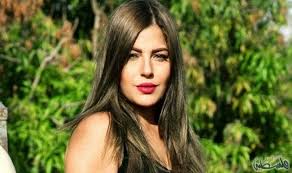الفنانة أماني كمال تؤكد قدرتها على اختيار الأفضل Hair Styles Beauty Long Hair Styles