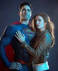 Superman & lois is an american superhero drama television series developed for the cw by todd helbing and greg berlanti, based on the dc comics characters superman and lois lane, created by jerry siegel and joe shuster. Superman And Lois Lane Wikipedia