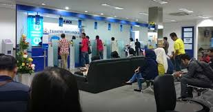 Kali ini saya akan berbagi pengalaman magang bakti bca kembali nih. 120 Gaji Pegawai Bank Bca Semua Jabatan 2021