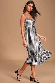 Black And White Gingham Maxi Dress Wonderful Wanderer Black And White Gingham Midi Dress In 2020 Pink Dress Outfits Ruffled Maxi Dress Dresses