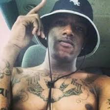 Stream unlawful_family