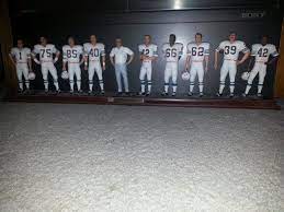 Legendary Undefeated 72 Miami Dolphins Football Team Figurine Dolphins Football Nfl Miami Dolphins Miami Dolphins Football