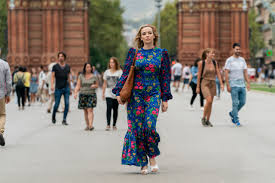 She and former mi6 agent eve polastri, who's investigating villanelle, develop a mutual and romantically charged obsession for one another. Killing Eve Is Back And Villanelle Is Dressed To Kill Vogue