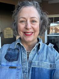 So I put a linning fabric in the bodice added pockets as I love pockets had  to adjust the bodice to fit me a few times but totally love this pepper  jumpsuit