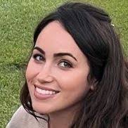 Laura Calnan's Instagram, Twitter & Facebook