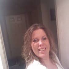 Danielle Meaney (@Mom34)