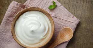 Mengonsumsi yogurt secara rutin dapat menjaga dan meningkatkan kesehatan. Guna Yogurt Pun Boleh Buat Masker Jom Cuba Hari Ini Pesona Pengantin