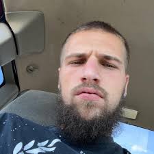 Happy Labor Day everyone! 🇺🇸 Looking for the best place to get a  headlight fixed ASAP, reccomendations appreciated!