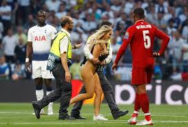 A crowded champions league field remains.but which teams will move forward? Kinsey Wolanski Meet The 22yearold Streaker Who Took The Ucl Final By Storm
