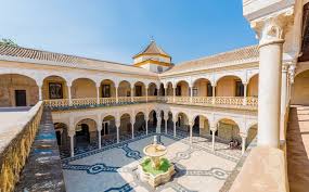 Casa pilatos fue la residencia de los duques de medinaceli, por lo que en su interior se esconden rincones llenos de historia y arte. La Casa Pilatos En Sevilla Visita Guiada Horario Entrada Recorrido