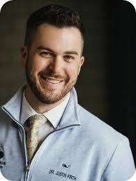 Justin Firth's Instagram, Twitter & Facebook