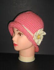 Preços baixos em Chapéus Cloche Acrílico Rosa para mulheres