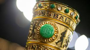 Das finale fand am 13. Dfb Pokal Fritz Keller Und Heike Ullrich Ziehen Die Lose Fussball Schalke 04
