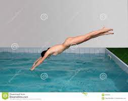 Schöne Nackte Frau Springt in Pool Stockbild - Bild von aquamarin,  gesundheit: 4629581