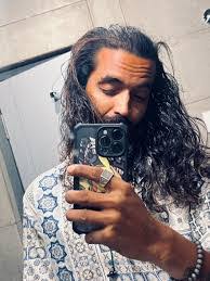 Manish Panchal's Instagram, Twitter & Facebook