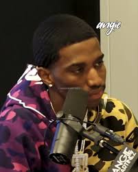 How does King Combs live his life?