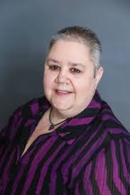 Anne Santilli's Instagram, Twitter & Facebook