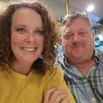 Carrie Poynter's Instagram, Twitter & Facebook