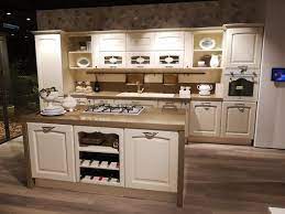 Cucina Con Isola Lube Veronica A Foggia Sconto 62 Arredo Interni Cucina Cucine Piani Cottura