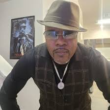 Is it possible for both relays to go bad at the same time in a 2023 Carmel  with heated seat issue?