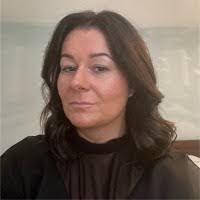 Carol Pell's Instagram, Twitter & Facebook