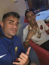 O artista nasceu há dezenove anos atrás, completando em 2019 20 anos anos. Ta Voando Alto Mc Poze Comemora Apresentacao Para A Torcida Do Flamengo No Maracana Mh Flamengo