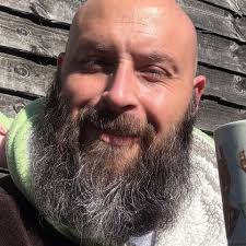 Fundraiser for Andrew Shaw by Mark Tudge : Brave the shave of my beard  April 1st