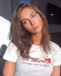 I love how soft her hair is. Blue Eyed Brunettes Home Facebook