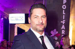 Attila árpa is an actor, film and television producer. Ripost