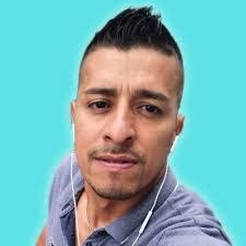 Alberto Cuadrado's Instagram, Twitter & Facebook