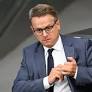 SPD Opposition Threatens to Break German Grand Coalition Over Nursing Reform