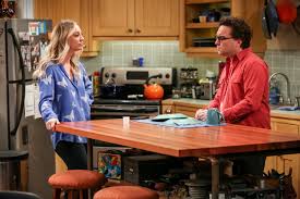 While leonard jumps through hoops to help secure the perfect wedding venue for sheldon and amy, howard and bernadette have a difficult time deciding which one of them should stay at home with the kids and who should return to work. The Big Bang Theory Season 12 Episode 12 Recap Penny And Leonard Have A Big Decision Glamour