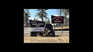 Touring Siskiyou Smokejumper Base ...