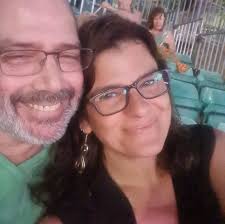 תשמעו משהו מרגש, עורכת מדור האומנות של YNET פנתה אלי, כדי לעשות כתבה על  פרויקט שלי, שזכה במקום השני בתחרות צילום בנושא הגיל השלישי (שיתוף פעולה של  הג'וינט ו-PHOTO IS:RAEL). הכתבה פורסמה