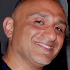 David Mallozzi's Instagram, Twitter & Facebook