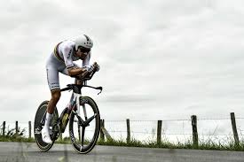 His best results are 1st place in gc giro d'italia, 1st place in gc. Dumoulin Wins Tt As Thomas Secures Yellow Cycling