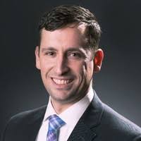 300+ perfiles de «Windholz»