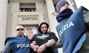 À tout moment, où que vous soyez, sur tous vos appareils. Italia Serbia Capo Ultras Ha Un Nome Ivan Bogdanov Video Dell Arresto