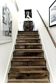 See more of broome staircase designs pearl gallery on facebook. The Staircase Decorating Ideas With Paint Leftover Wallpaper And Wall Stickers Interior Design Ideas Ofdesign