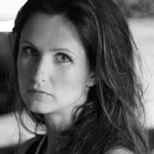 Hannah Deacon (@hannahdstylist)